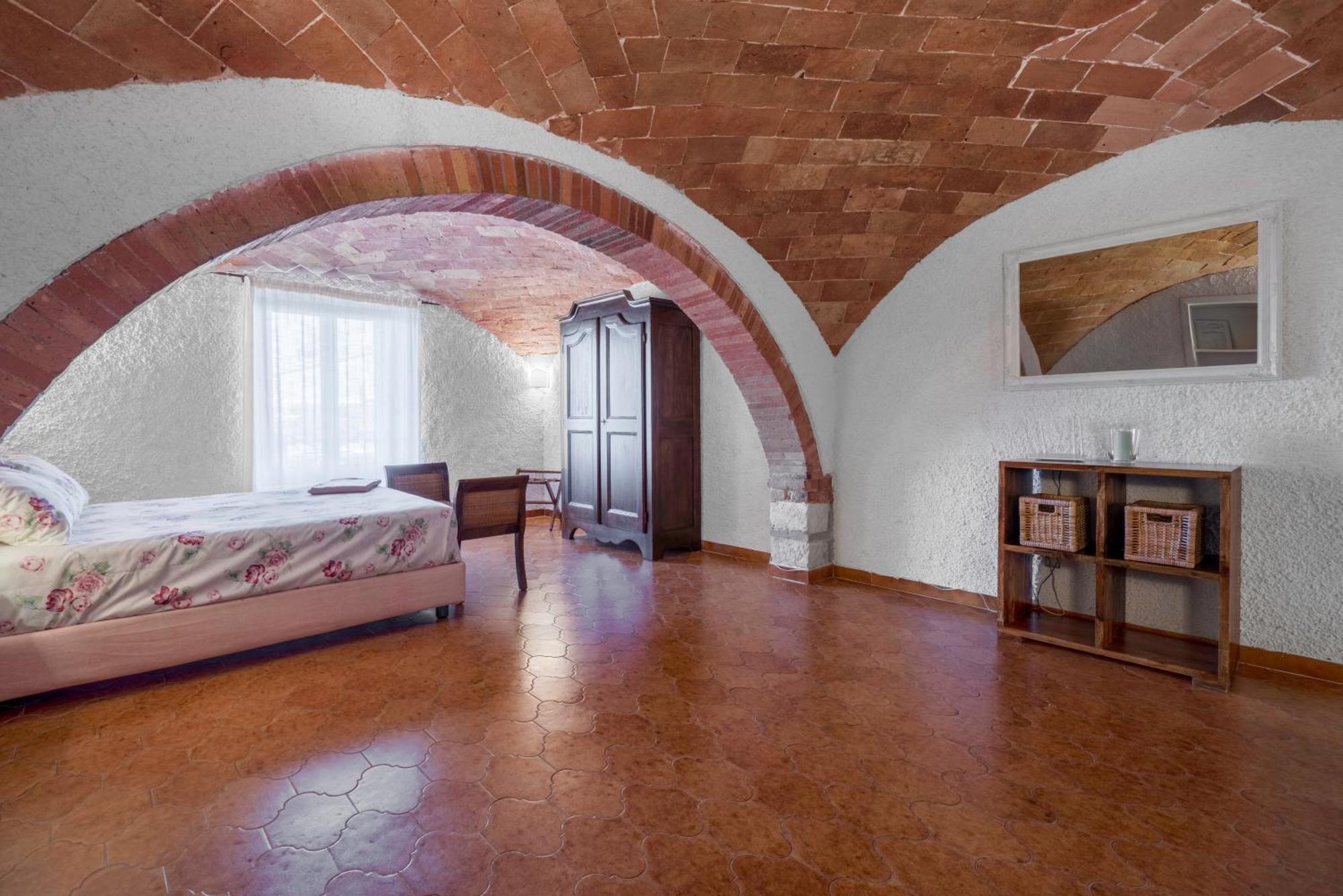 Agriturismo Agresto Apartments, Pool, Siena Hills Casole d'Elsa Bagian luar foto