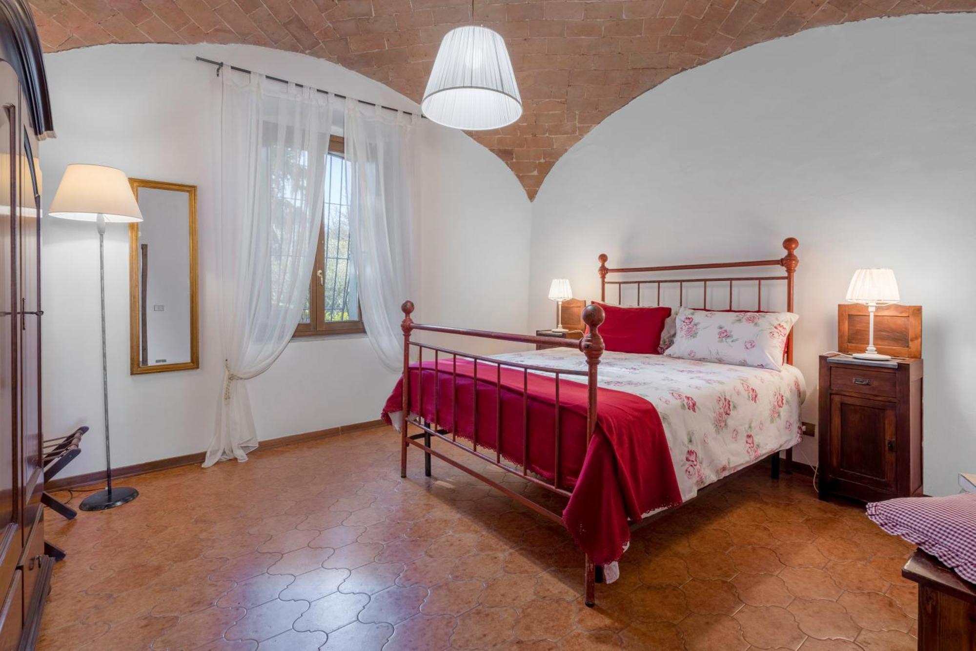 Agriturismo Agresto Apartments, Pool, Siena Hills Casole d'Elsa Bagian luar foto