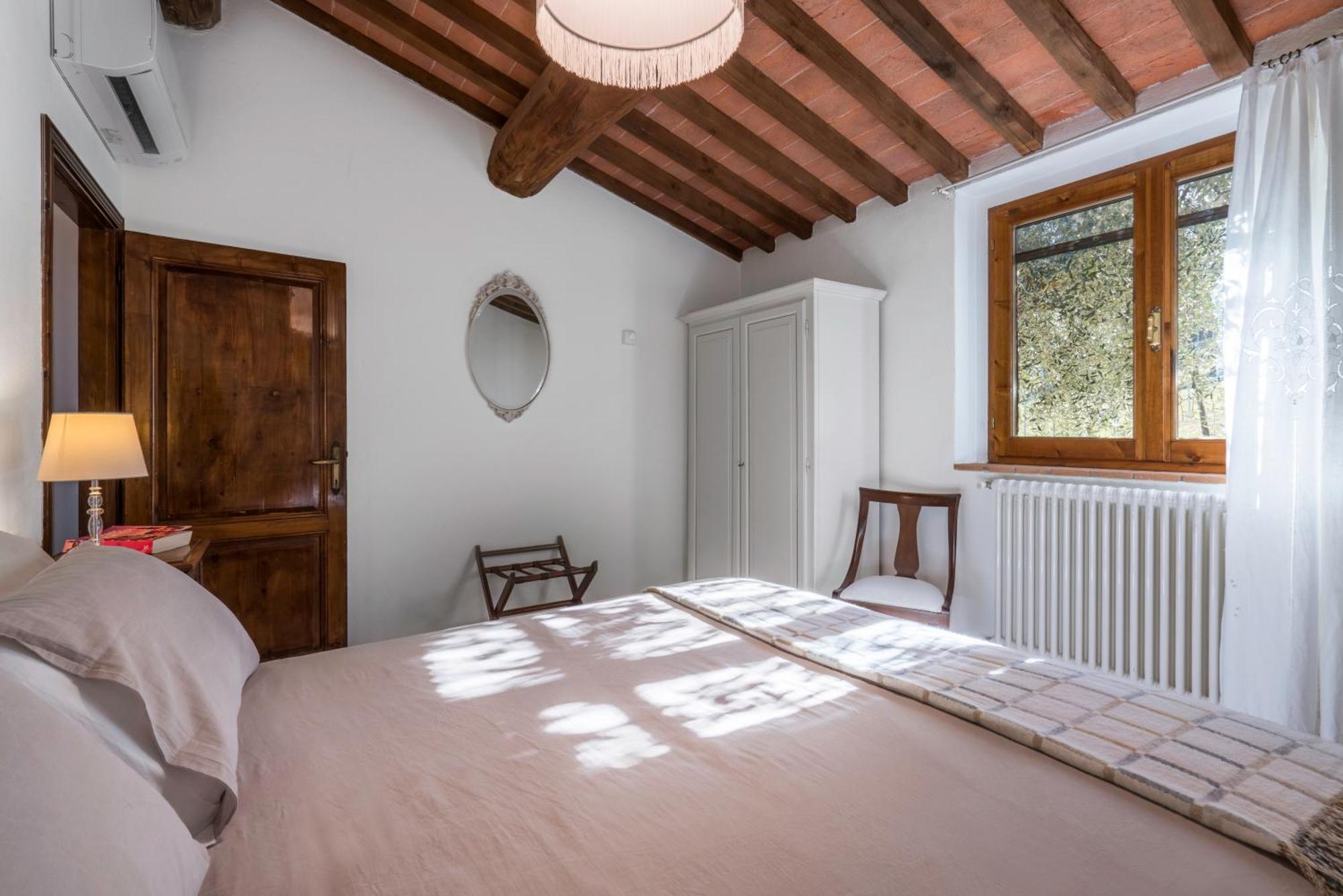 Agriturismo Agresto Apartments, Pool, Siena Hills Casole d'Elsa Bagian luar foto